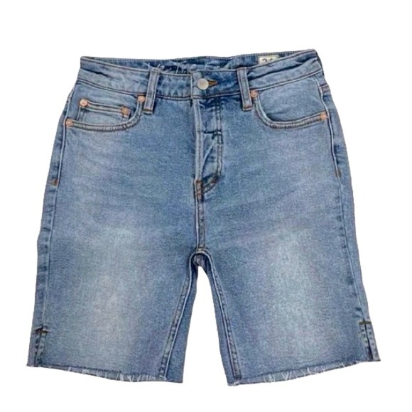 Free People Cut Out Jorts Shorts Blue Button Fly Pacific Blue Wash Size 26 NWT - Picture 1 of 12